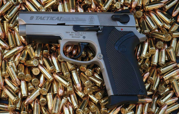 Concealed Carry Guns from The Smith & Wesson Concealed Carry Guns from Smith & Wesson Firearms